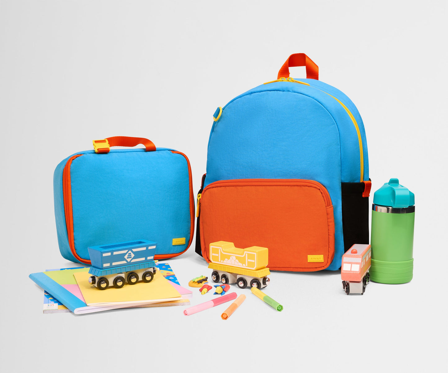 Kids Lunch Box in Splash Blue