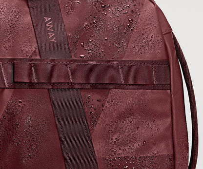 Active Duffle 70L in Burgundy Red