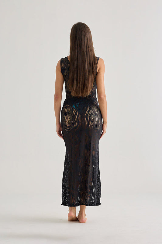 Black Crochet Maxi Cover-Up – Sleek, Stretchy & Beach-Ready