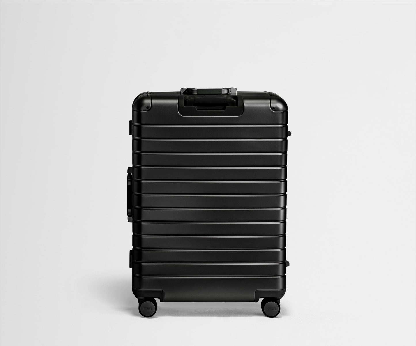 The Large: Aluminum Edition in Onyx Black