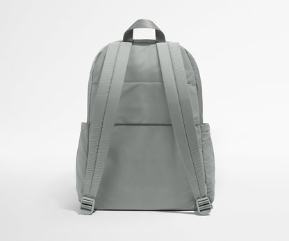 Large Featherlight Backpack in Nordic Gray