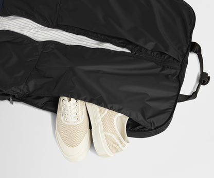 Garment Bag in Jet Black