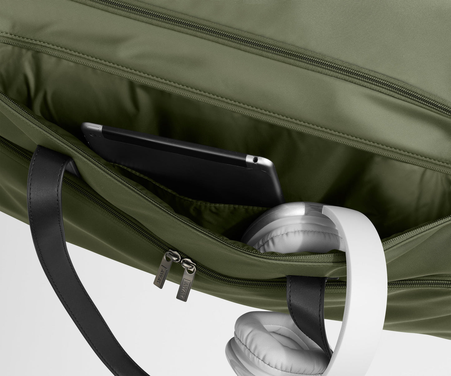 Garment Duffle in Olive Green