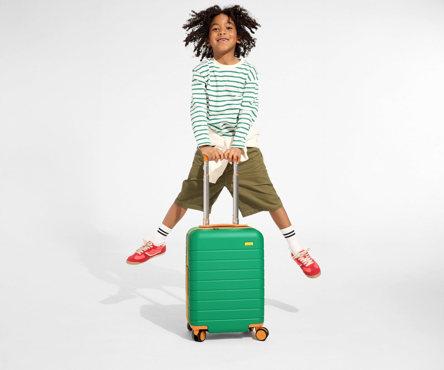 The Kids Carry-On in Froggy Green