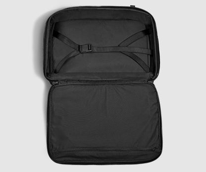 Active Convertible Backpack 25L in Jet Black
