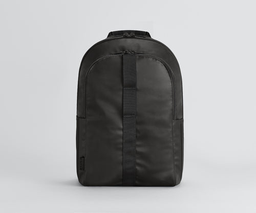 Active Backpack 26L in Jet Black