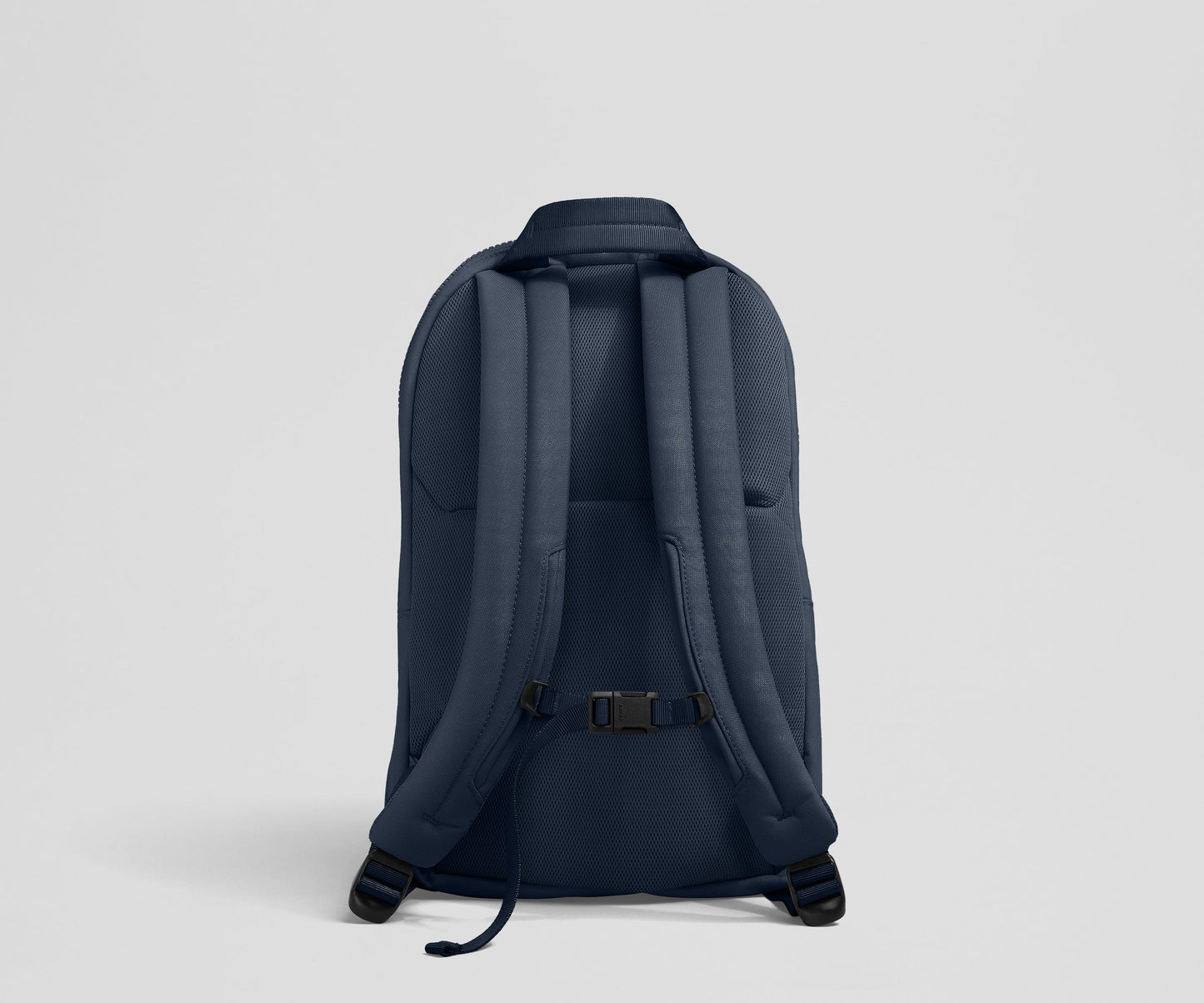 Active Daypack 20L in Navy Blue