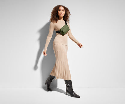 The Small Everywhere Sling Bag in Jet Black