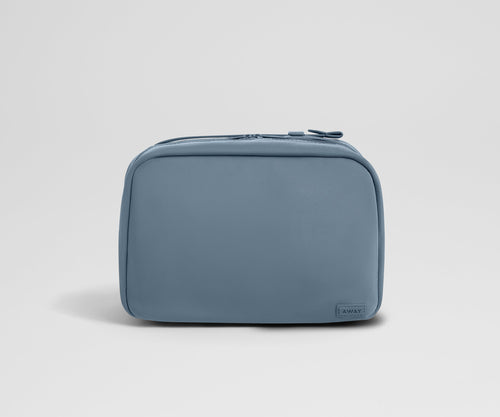 Hanging Toiletry Bag in Coast Blue