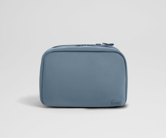 Hanging Toiletry Bag in Coast Blue