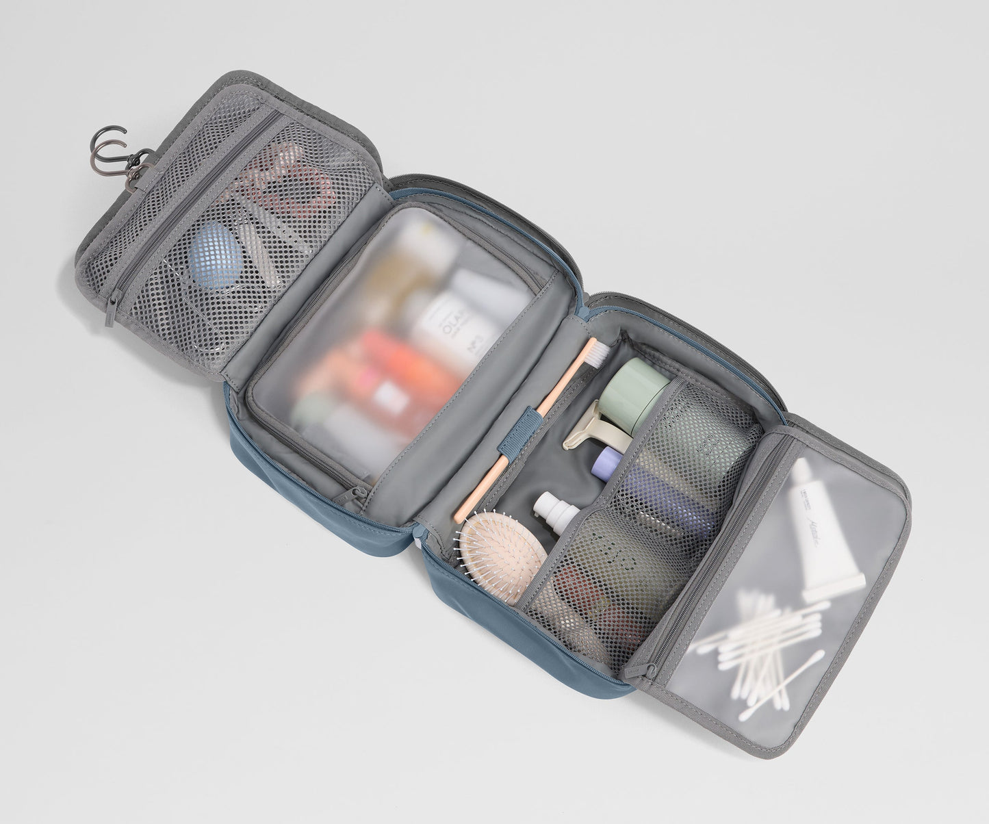 Hanging Toiletry Bag in Coast Blue